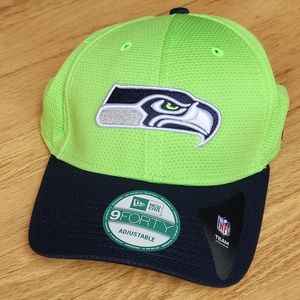 NWT Seattle Seahawks Adjustable Hat